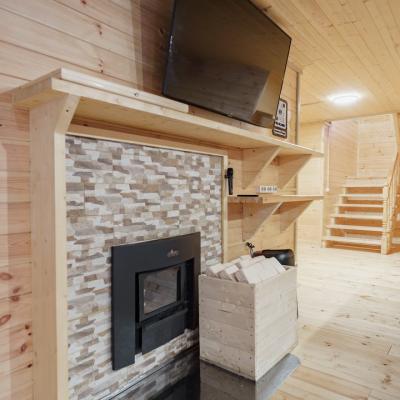 Коттедж Бирюзовый с баней на воде Жостово